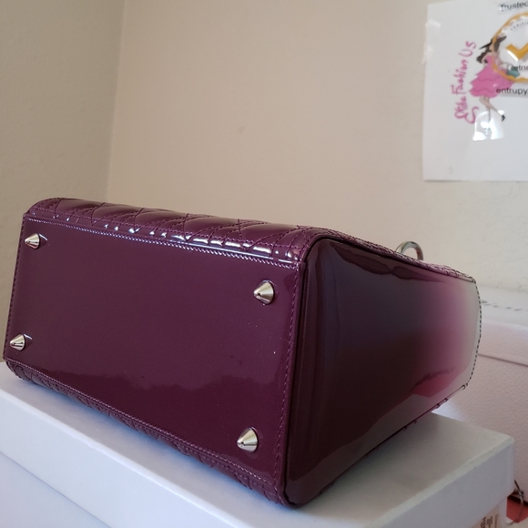 Lady Dior gradient purple white patent medium bag - Picture 10 of 13
